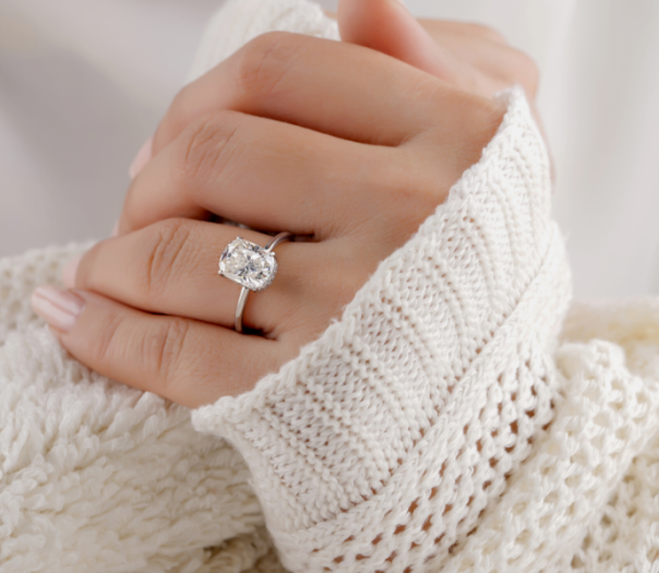 How To Choose An Engagement Ring For A Second Marriage